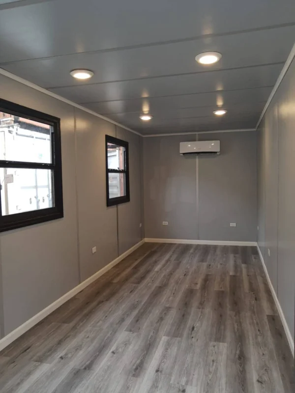 20ft-office-container-9.jpg.webp 20Ft Mobile Office Container