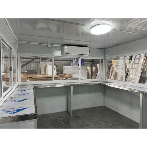 6-min_a70fd3fa-2158-42c7-9d9f-2309527ae880_900x.jpg Security Guard Shack With AC & Heating - 10×12 ft Booth