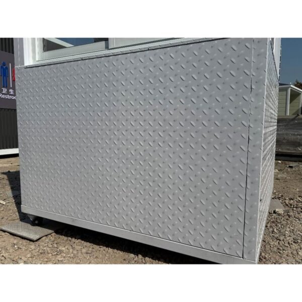 6_defc2a43-fc8e-41c6-938d-c6610321ce60_900x.jpg Diamond Plated Mobile Guard Shack With AC - 5×5 ft Booth