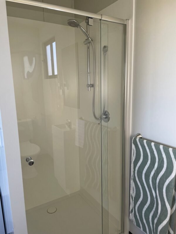 bathroom-scaled-2.jpg 1 Bedroom Portable Cabin with Verandah